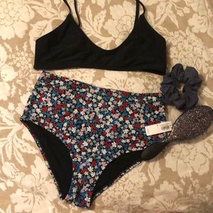 Old Navy floral high waisted bikini bottoms BNWT